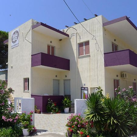 Aumkara Daire Skála Eresoú Dış mekan fotoğraf